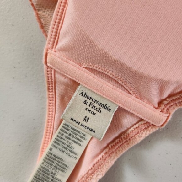 Abercrombie Peach Pink Crochet Ruffle Bandeau Halter Swimsuit Bikini Top Swim - Picture 7 of 8